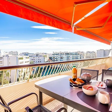 One Bdrm Flat A/c-congress/beaches By Olidesi