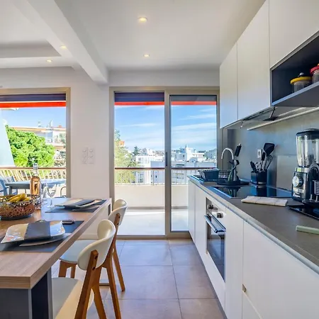 One Bdrm Flat A/c-congress/beaches By Olidesi *