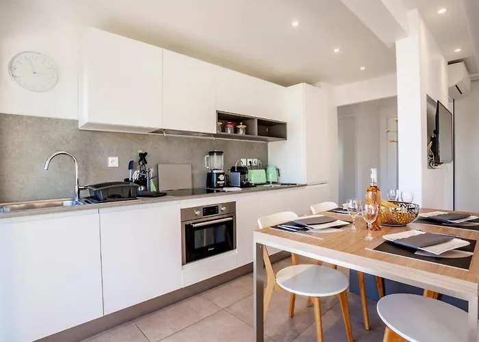 Apartment One Bdrm Flat A/c-congress/beaches By Olidesi *