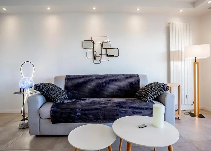 One Bdrm Flat A/c-congress/beaches By Olidesi